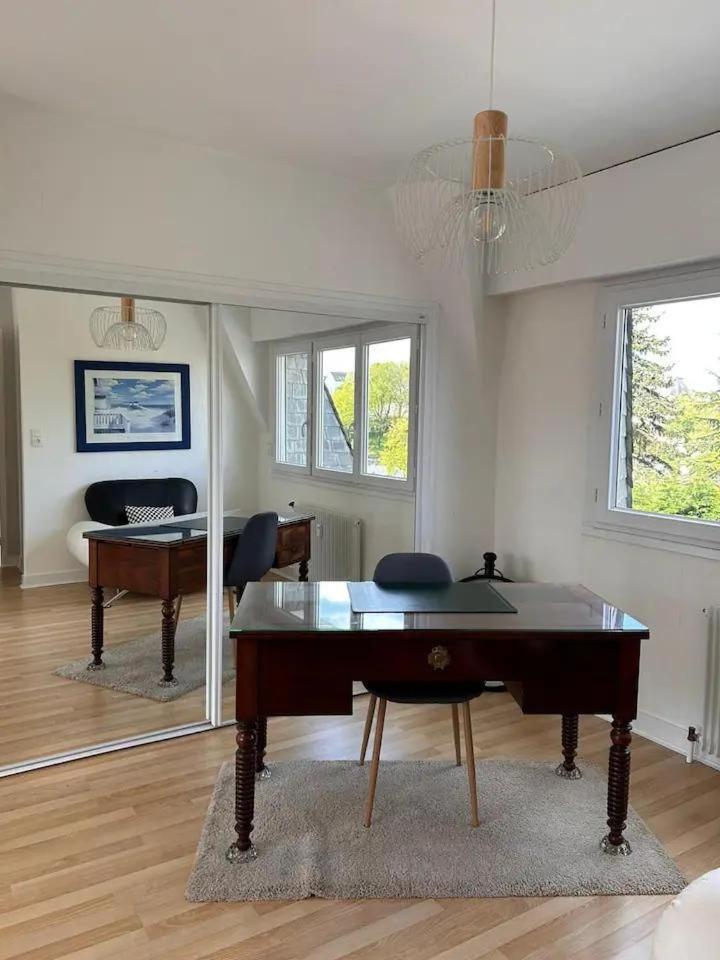 반느 Laroche Grand Duplex Dans Le Centre Historique Avec Garage 아파트 외부 사진