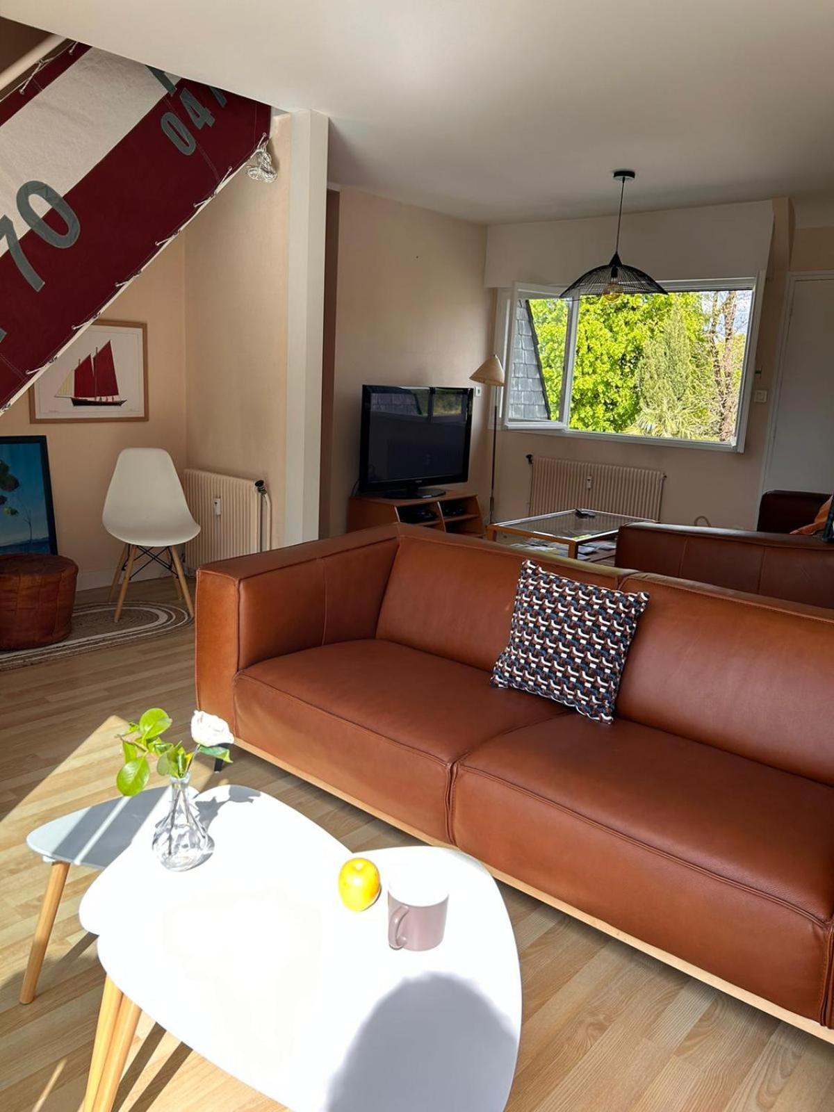 반느 Laroche Grand Duplex Dans Le Centre Historique Avec Garage 아파트 외부 사진